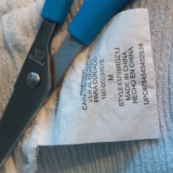 My Michelle Sz Med White Cropped Top with Rust cross-stitch - Picture 9 of 9